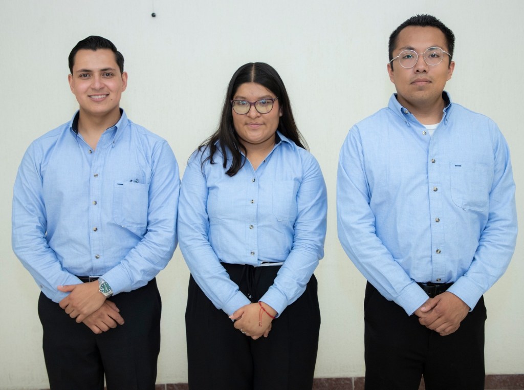 Estudiantes de la UASLP desarrollan concreto fotocatalítico para reducir la contaminación del aire y mejorar la calidad del&nbsp;agua