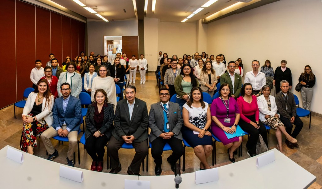 Destacan legado y liderazgo de la enfermería en el arranque de los festejos por el 30 aniversario de la FEN&nbsp;UASLP