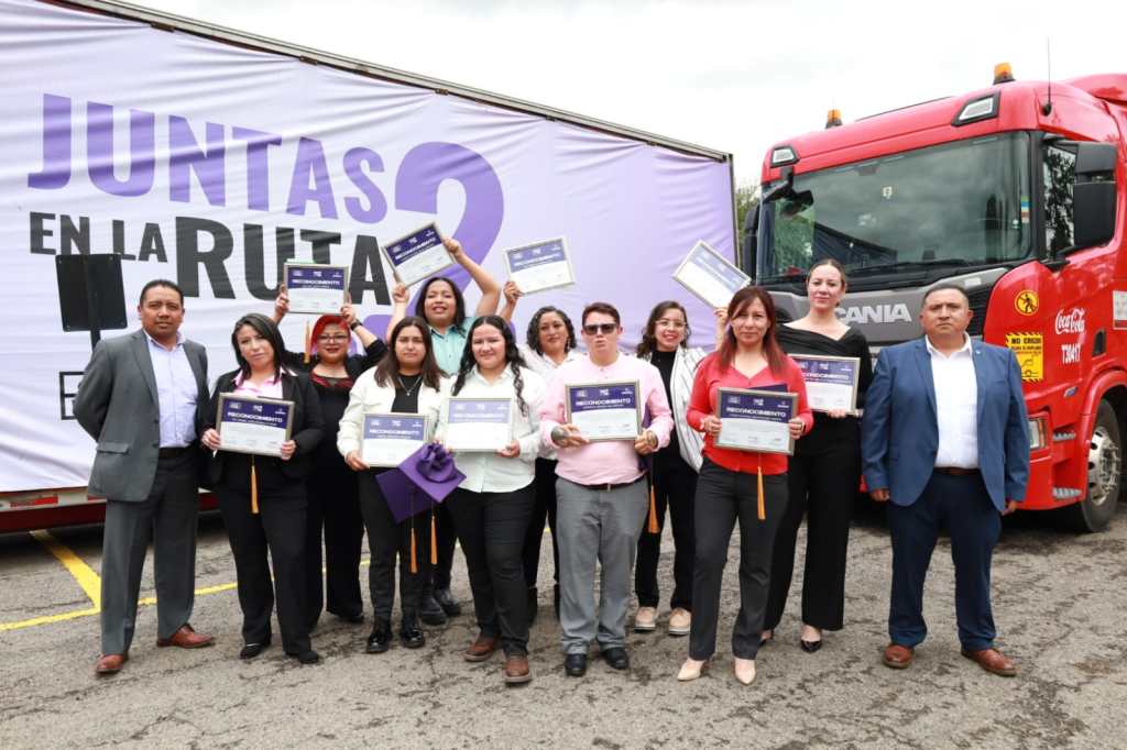 GOBIERNO ESTATAL IMPULSA MÁS OPORTUNIDADES PARA MUJERES EN EL AUTOTRANSPORTE