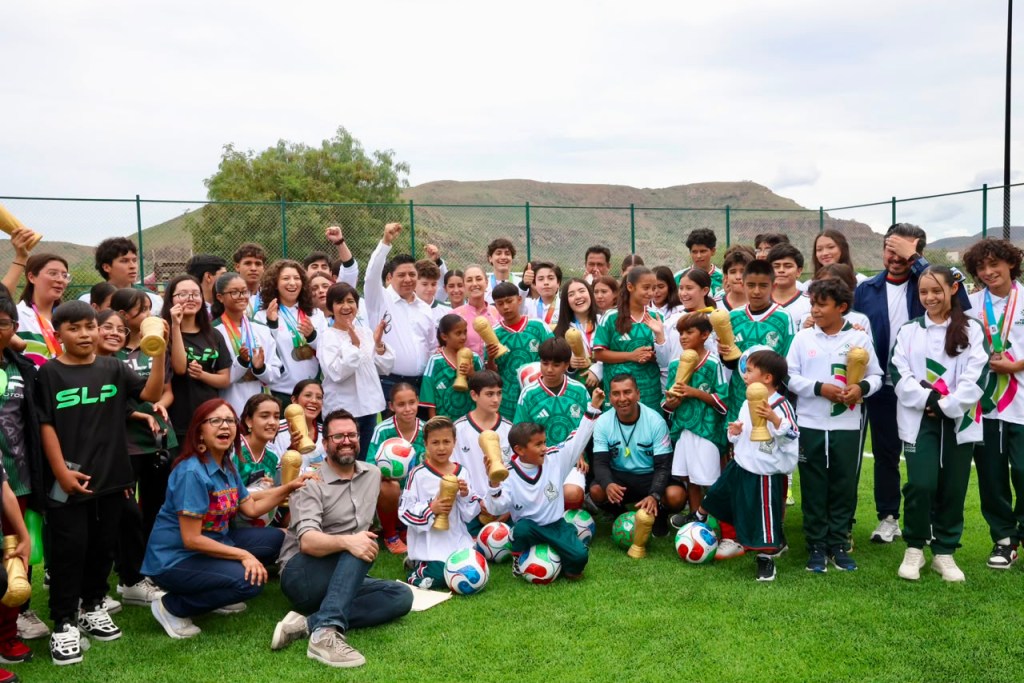 RICARDO GALLARDO Y CLAUDIA SHEINBAUM IMPULSAN INFRAESTRUCTURA DEPORTIVA EN SANTA MARÍA DEL&nbsp;RÍO