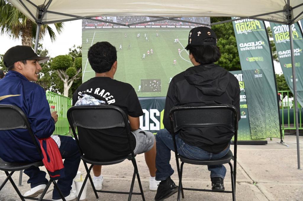 ¡DOMINGO DE RETAS Y PARTIDO EN PANTALLA GIGANTE! ⚽🎉🏆