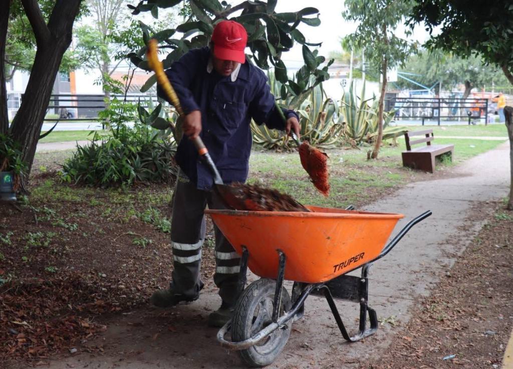 Gobierno de la Capital rehabilita cancha en Avenida Papagayos para fortalecer la convivencia&nbsp;comunitaria