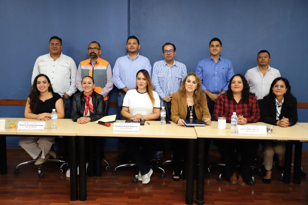 Presenta informe Dirección de Obras Públicas ante Comisión edilicia que atiende estos temas