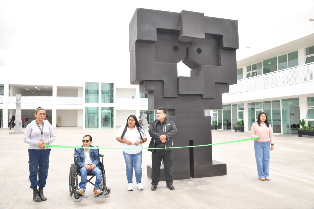 MUSEO “FEDERICO SILVA” TOMA LA UNIDAD ADMINISTRATIVA DE SOLEDAD CON EXHIBICIÓN ESCULTÓRICA