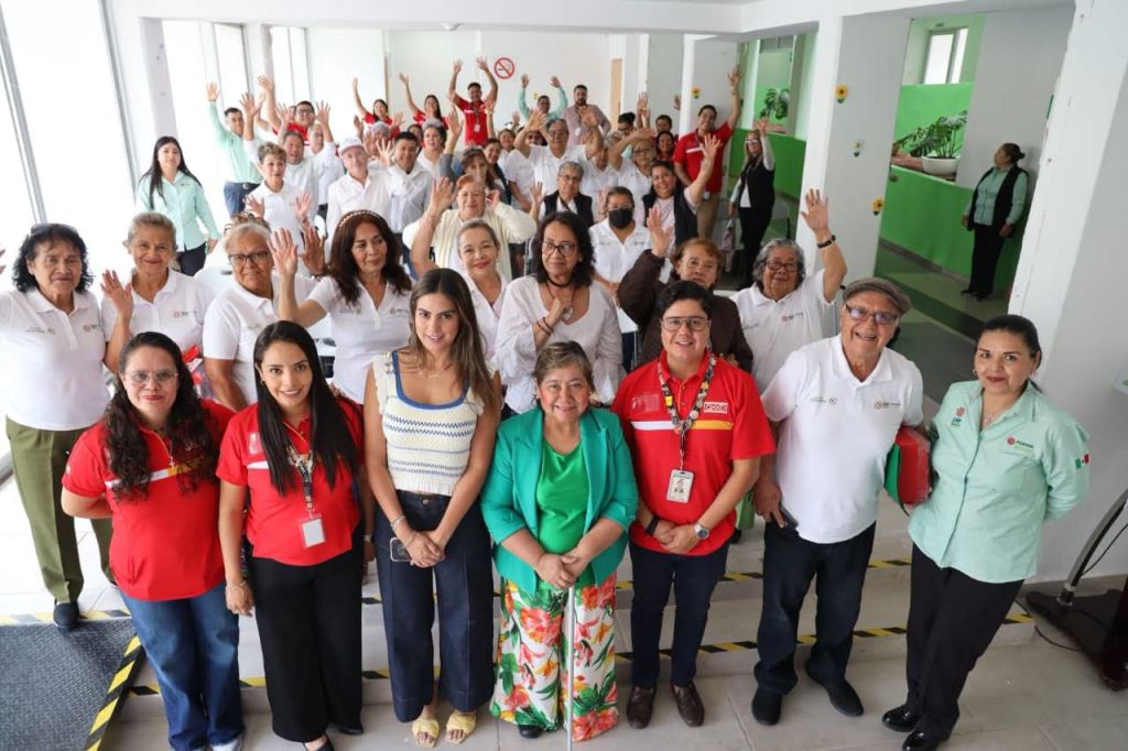 GOBIERNO ESTATAL FORTALECE LA INCLUSIÓN DIGITAL DE PERSONAS ADULTAS MAYORES