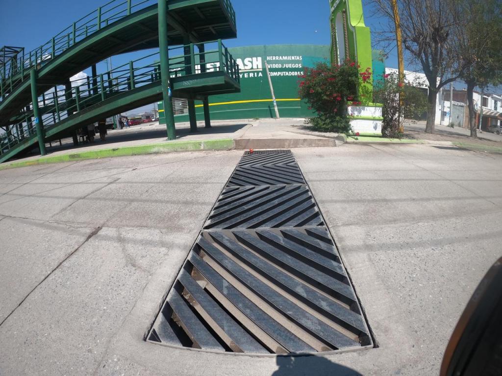 HABITANTES Y COMERCIANTES DE PRIVADAS DE LA HACIENDA VIVEN MEJOR GRACIAS A OBRA DE COLECTOR&nbsp;PLUVIAL