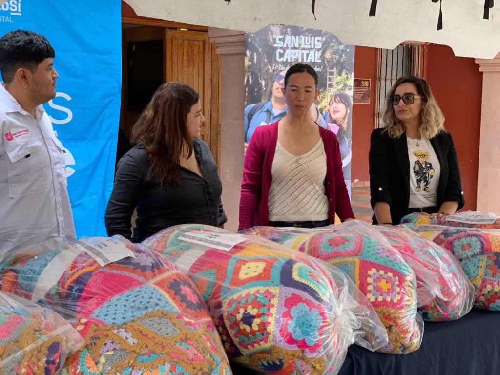 Coordinan acciones Delegación de La Pila con Turismo Municipal para preservar tradiciones y la convivencia ciudadana