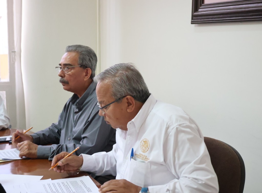 Aprueban exhorto para publicar directorio de planteles de educación básica con servicio USAER