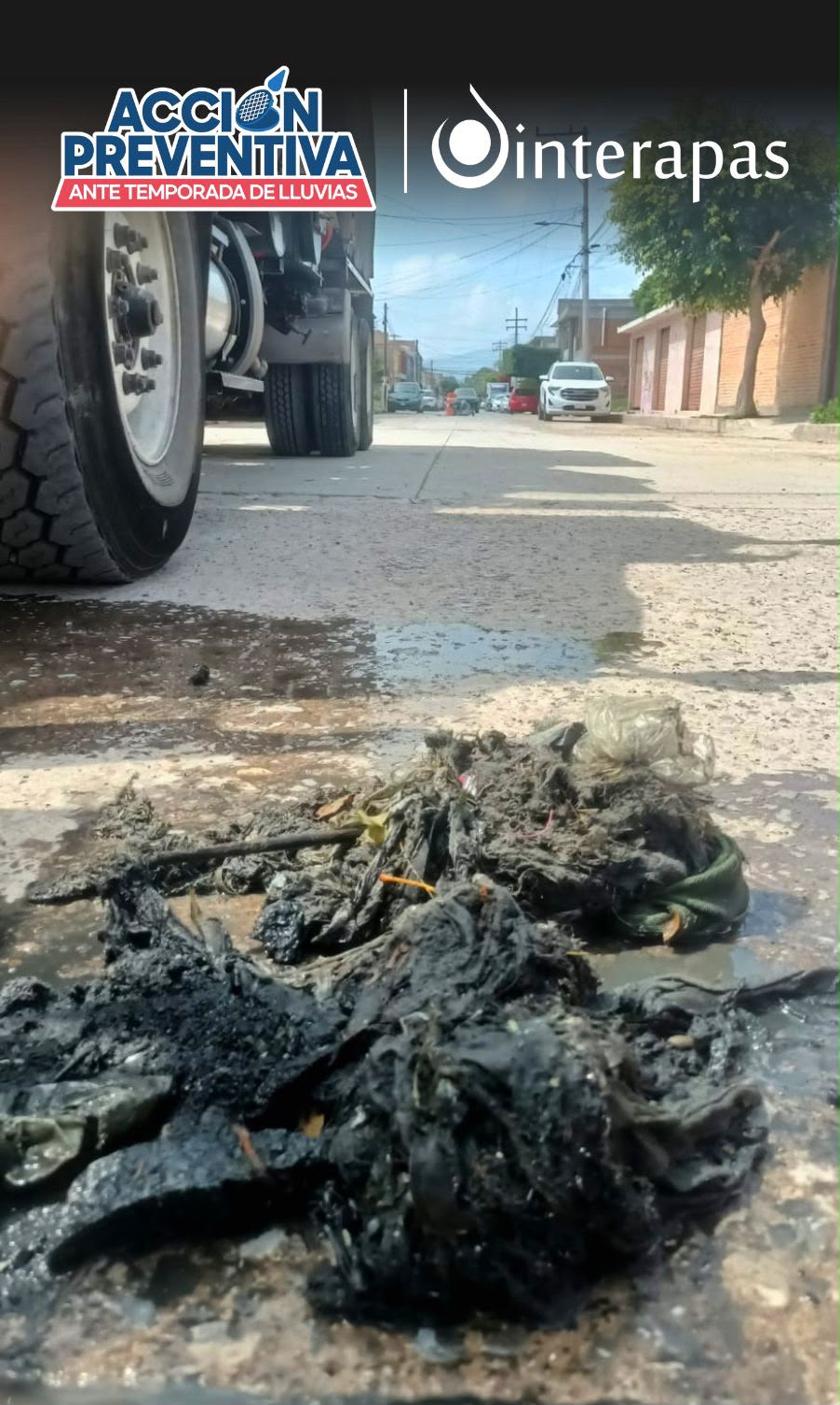 Interapas refuerza limpieza de drenajes en la colonia División del&nbsp;Norte
