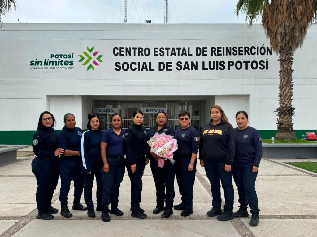 TRAYECTORIA PENITENCIARIA RECIBE HOMENAJE TRAS 28 AÑOS DE SERVICIO