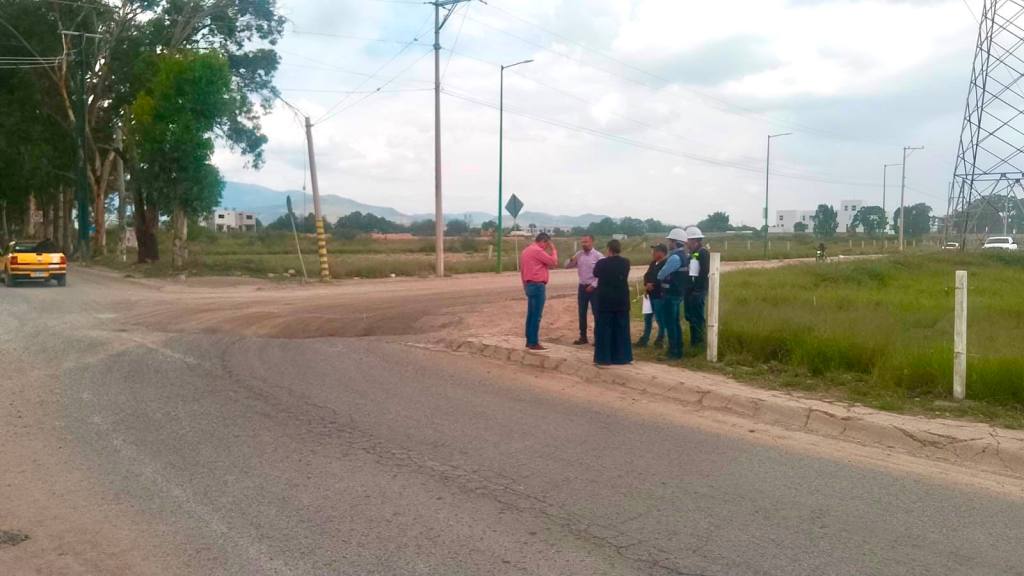 Delegación de La Pila anuncia cierre parcial a tránsito pesado por trabajos de reparación de bache