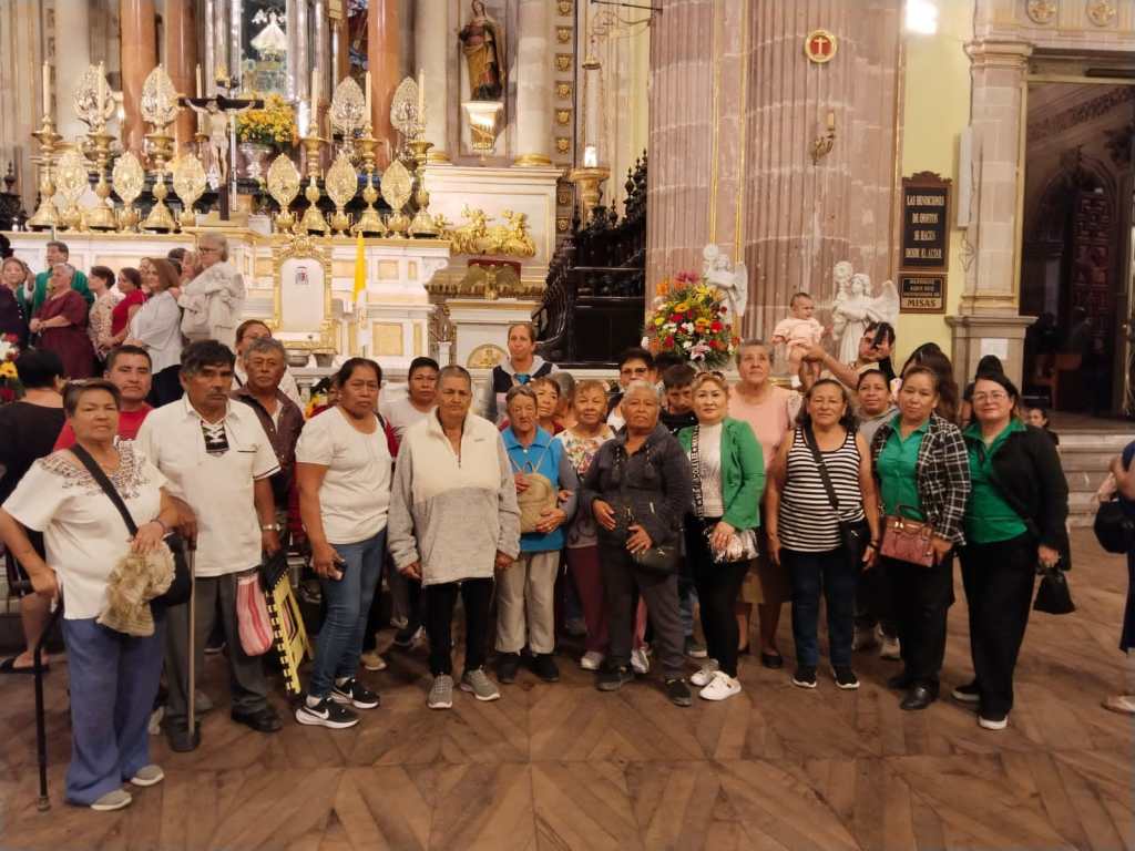 ADULTOS MAYORES DE SOLEDAD VISITAN SAN JUAN DE LOS LAGOS DERIVADO DE PROGRAMA DE&nbsp;CONVIVENCIA
