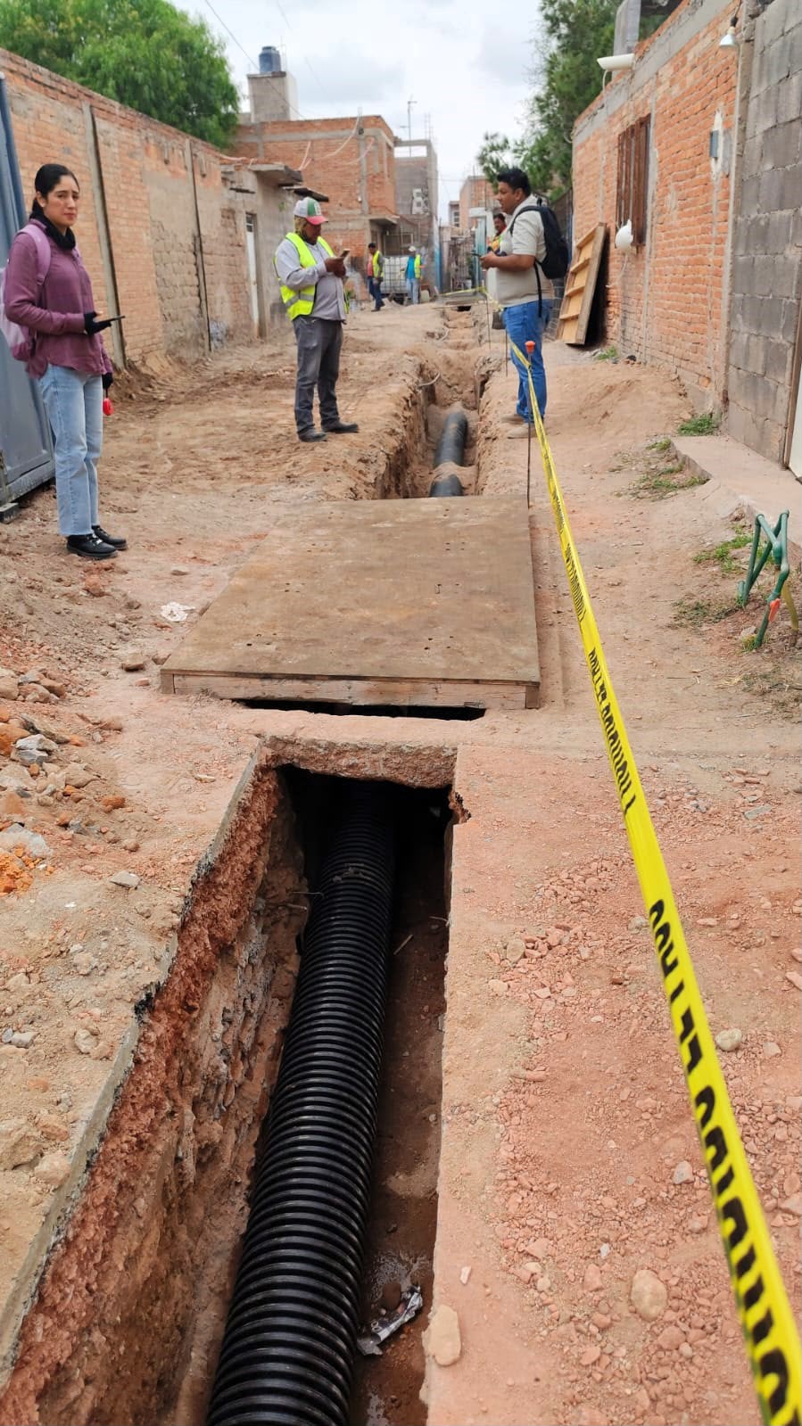 Obras Públicas mejora la infraestructura sanitaria en Tierra Blanca con nueva red de&nbsp;drenaje