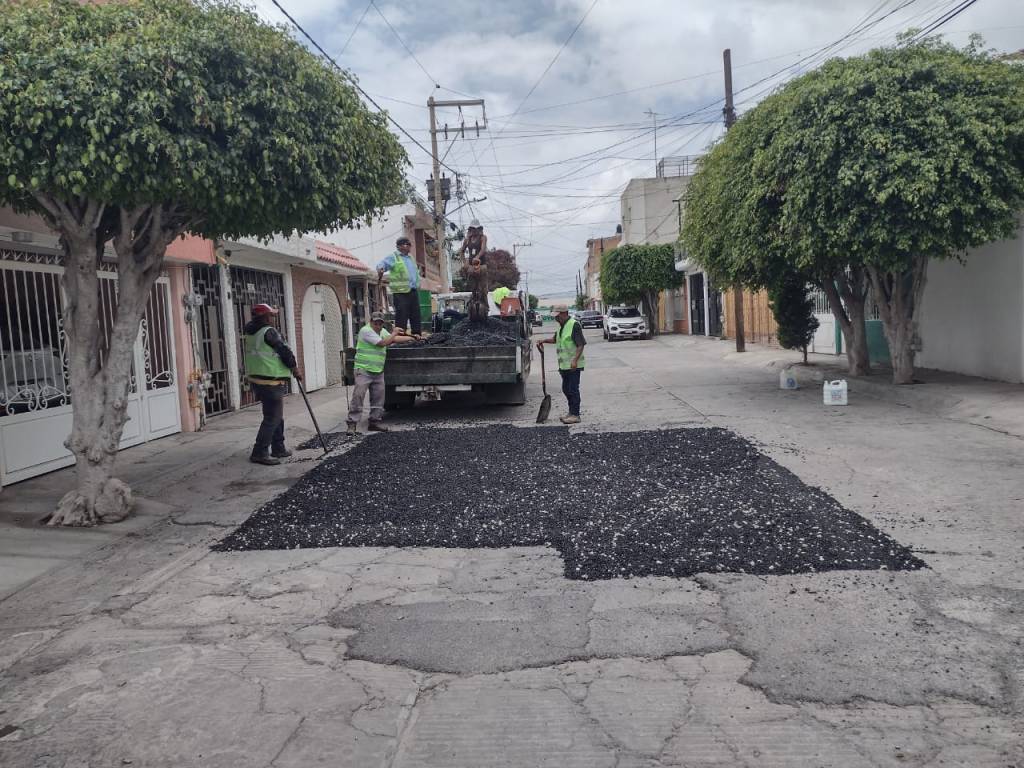 SOLEDAD FORTALECE LA MOVILIDAD SEGURA CON BACHEO Y REHABILITACIÓN DE VIALIDADES