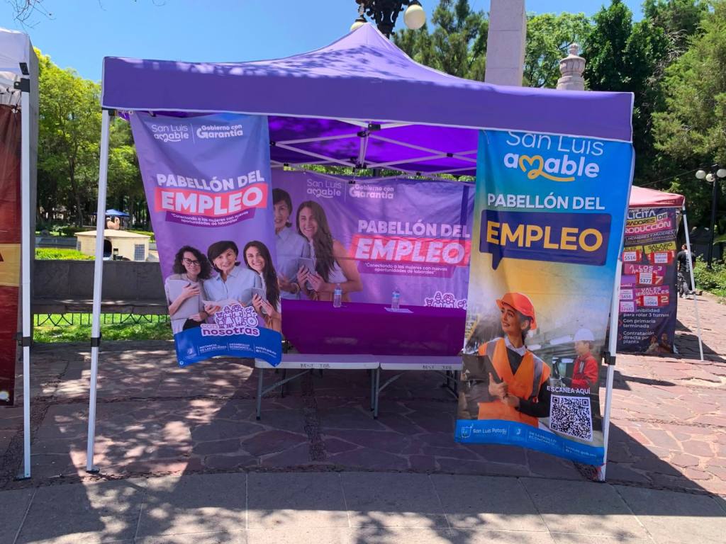 Instalan módulo con vacantes para mujeres en el Pabellón del Empleo de la Alameda