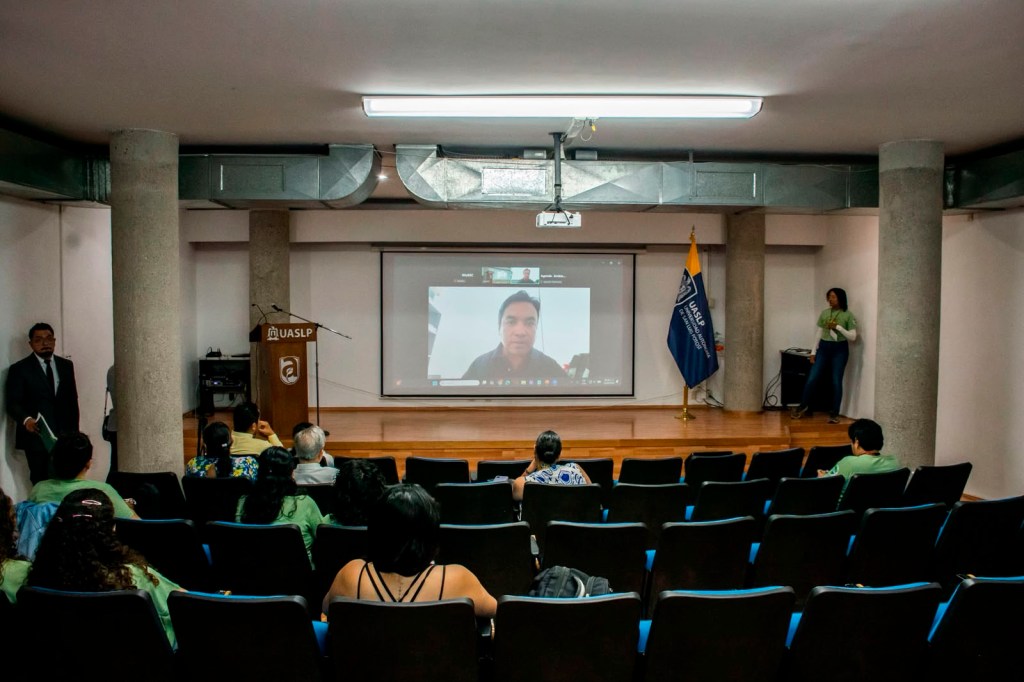 UASLP- CIATEJ impulsan investigación sobre mortandades de abejas por plaguicidas en México
