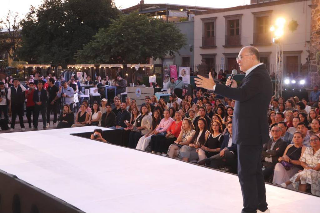 Fashion Show del DIF Municipal transformará la atención a cientos de familias con una nueva UBR Maravillas