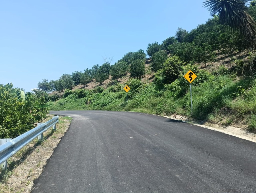 GOBIERNO DEL ESTADO AVANZA EN ÚLTIMO TRAMO CARRETERO HUASTECO