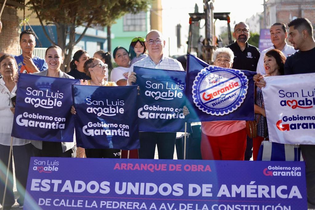 Enrique Galindo arranca nueva pavimentación y acelera transformación de la Colonia Satélite