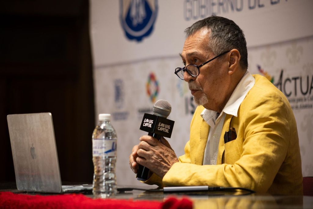 Conferencia magistral fortalece la memoria histórica del movimiento LGBTIQ+ en San Luis Capital