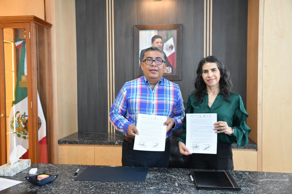 JUAN MANUEL NAVARRO CONSOLIDA ALIANZA CON EL ESTADO PARA BRINDAR MÁS APOYO Y PROTECCIÓN A LAS MUJERES