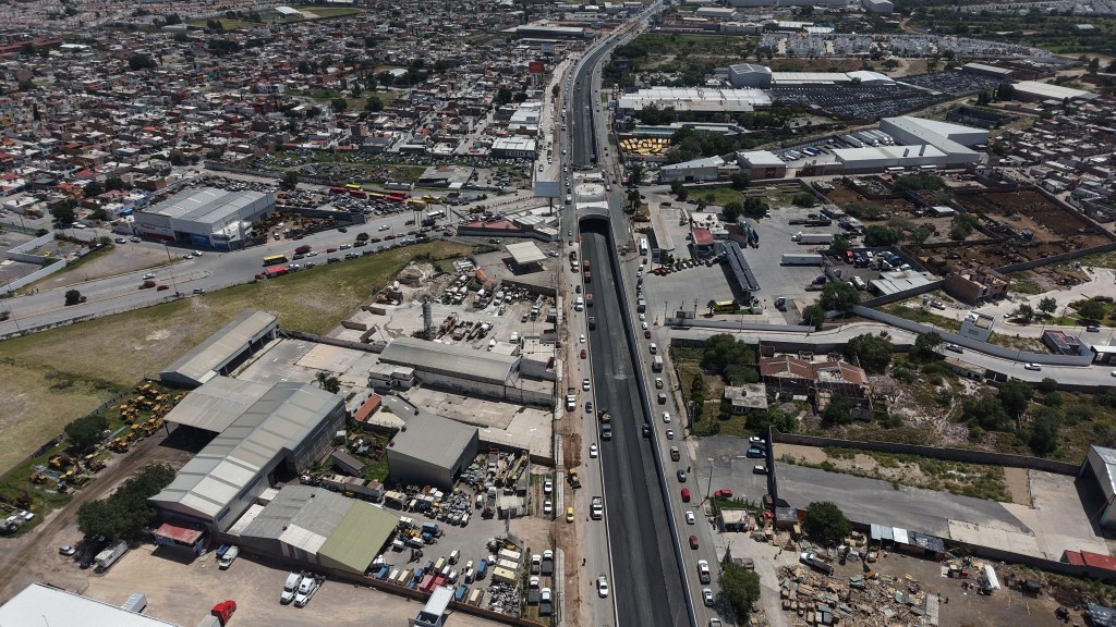 SAN LUIS POTOSI MODERNIZA LA MOVILIDAD METROPOLITANA CON OBRAS COMO EL PASO A DESNIVEL