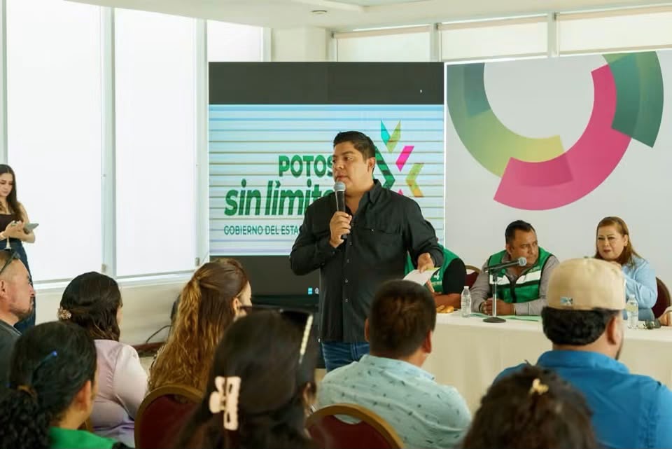 EL GOBERNADOR RICARDO GALLARDO AMPLÍA PROGRAMAS SOCIALES EN LA CAPITAL Y VILLA DE POZOS