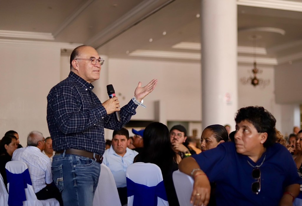 Alcalde Enrique Galindo anuncia aumentos salariales y mejoras laborales para trabajadores municipales