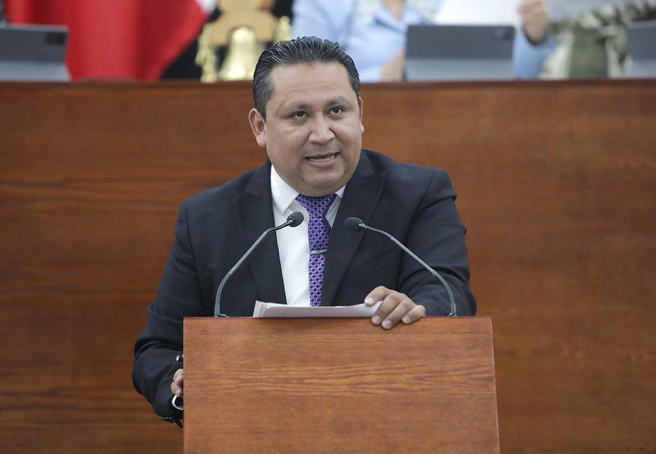 LAS AUTORIDADES MUNICIPALES DEBEN EJERCER CON RESPONSABILIDAD Y APEGO A LA LEY EL RECURSO PÚBLICO: DIP. LUIS FERNANDO GÁMEZ