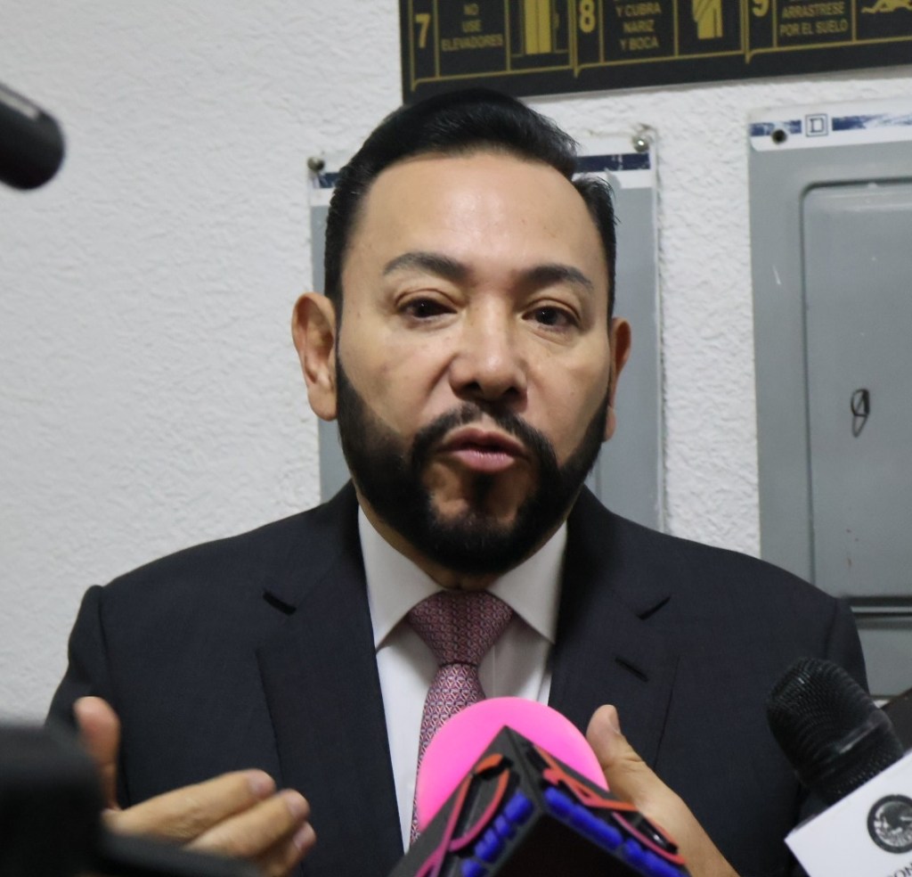 HÉCTOR SERRANO RESPALDA PROPUESTA DE LA PRESIDENTA PARA REGULAR CON AUDIENCIAS A TELEVISORAS Y RADIODIFUSORAS