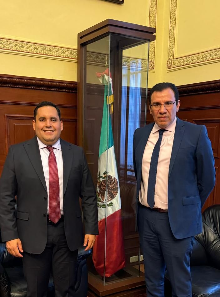 EMILIO ROSAS REALIZA EXITOSA GIRA DE TRABAJO EN CIUDAD DE MÉXICO EN FAVOR DE SLP