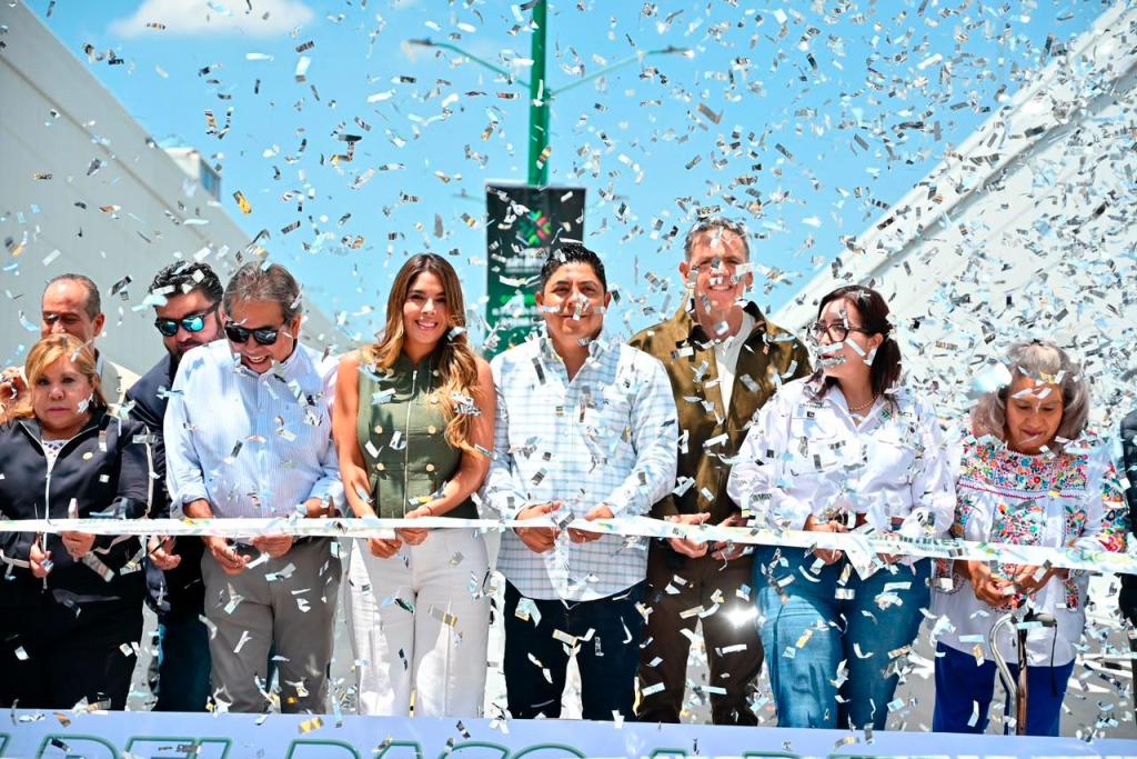 RICARDO GALLARDO INAUGURA EN TIEMPO RÉCORD EL NUEVO PASO A DESNIVEL DE CIRCUITO&nbsp;POTOSÍ