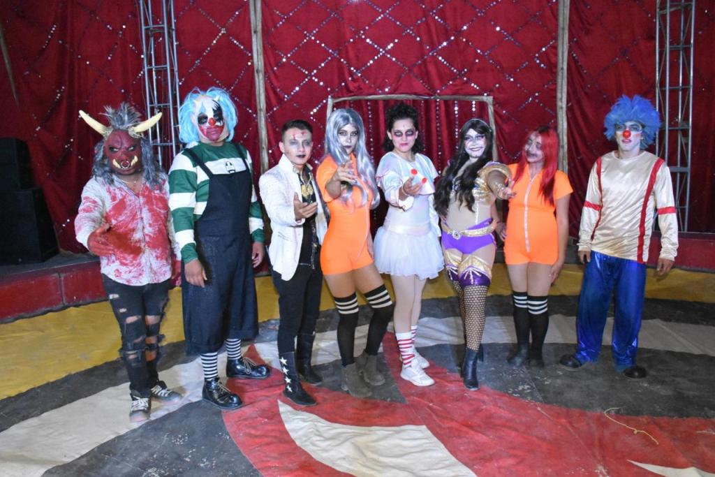ROYAL STAR CIRCUS LLEVA MAGIA Y TERROR A LA FENAPO 2026
