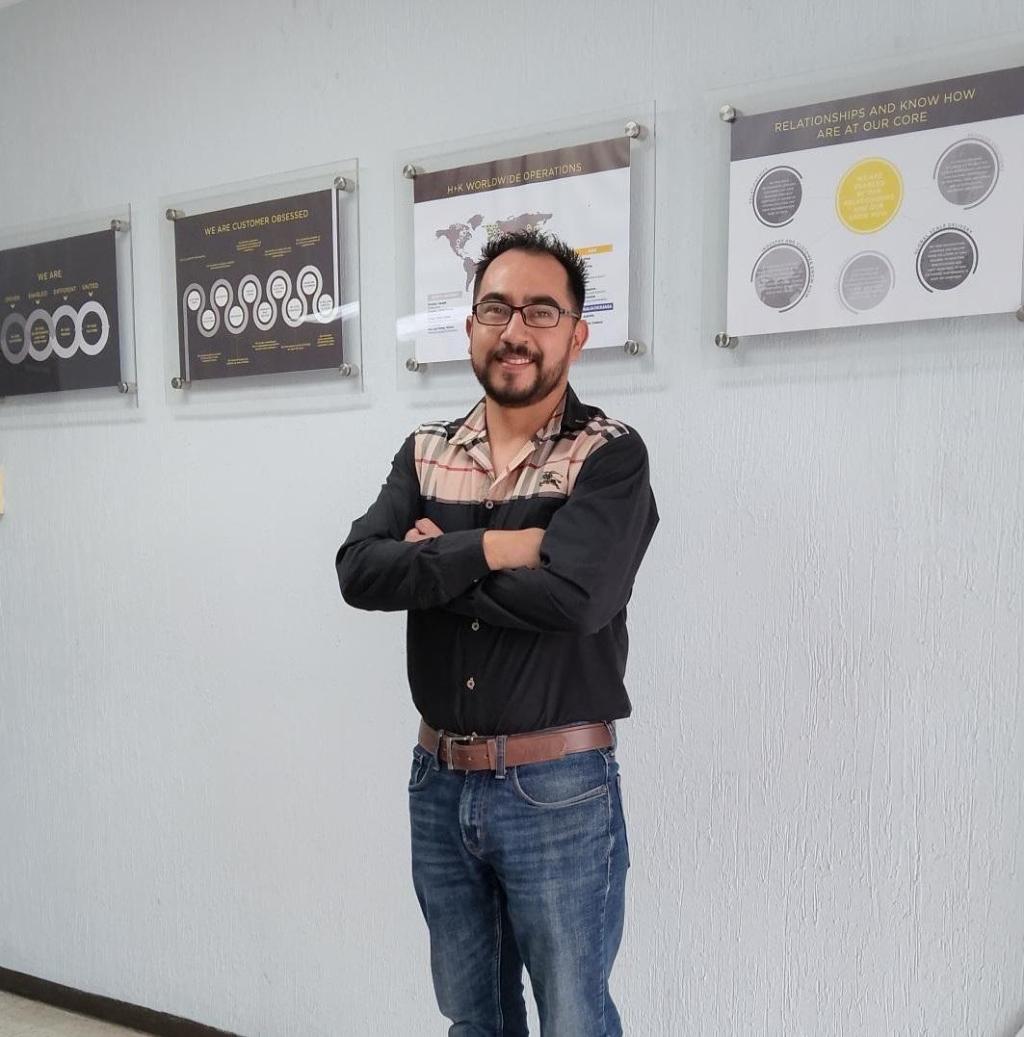 Ingeniero mecánico de la UASLP lidera proyectos de diseño para cadenas internacionales de restaurantes