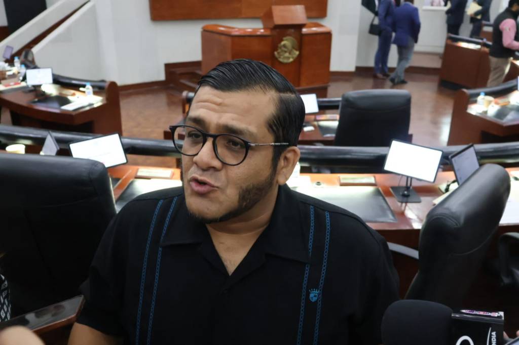 JOSÉ ROBERTO GARCÍA CASTILLO RECHAZA EN TRIBUNA REFORMA ELECTORAL QUE ACORTA PRECAMPAÑAS A 20 DÍAS