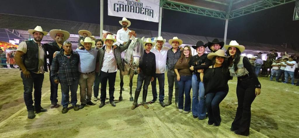 FENAPO REÚNE A LOS MEJORES CABALLOS BAILADORES DE MÉXICO