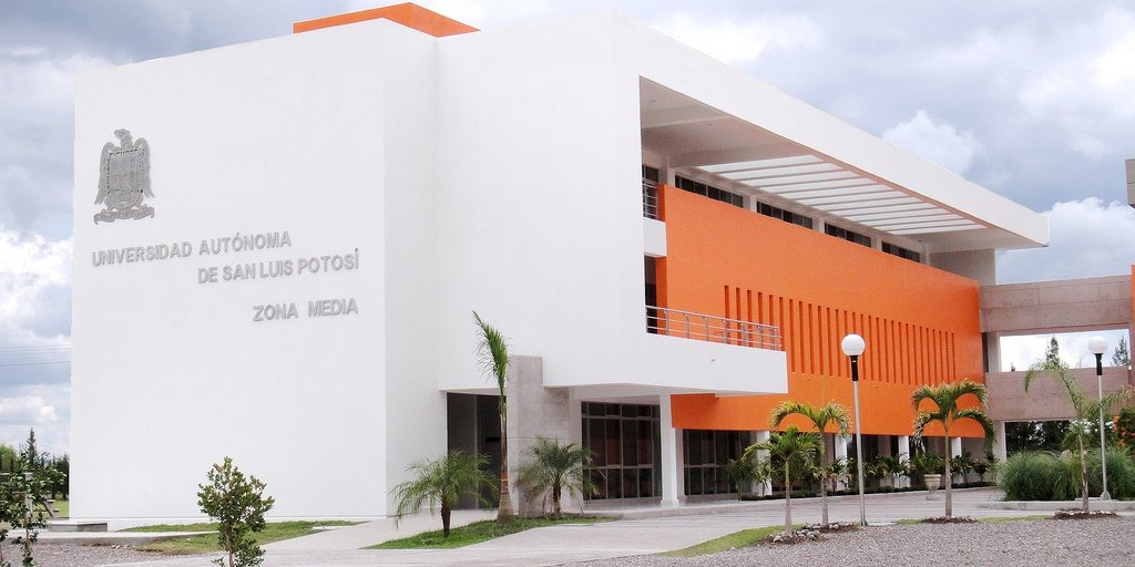 UASLP fortalece su oferta educativa con la Licenciatura en Dirección y Gestión Empresarial con modalidad en&nbsp;línea