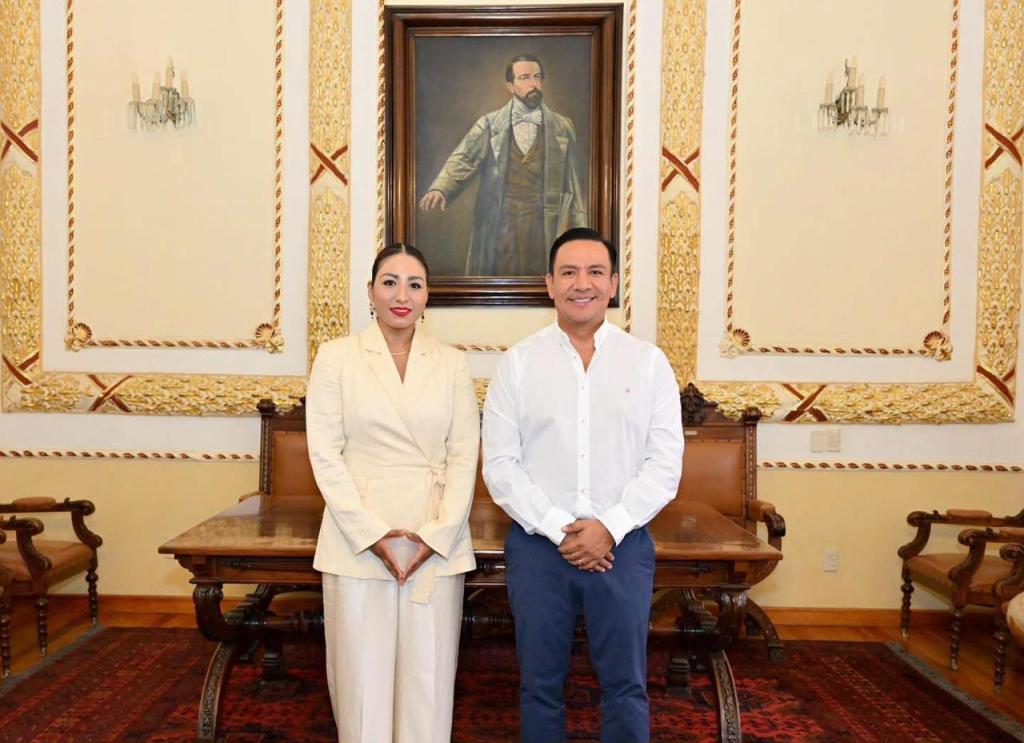 ASUME ROXANNA HERNÁNDEZ RAMÍREZ TITULARIDAD DE LA SECRETARÍA DE LAS MUJERES.
