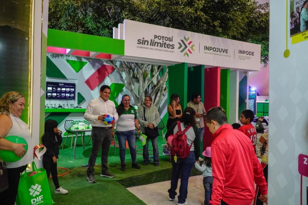 INPOJUVE E INPODE ACERCAN BENEFICIOS PARA JÓVENES EN LA FENAPO&nbsp;2026