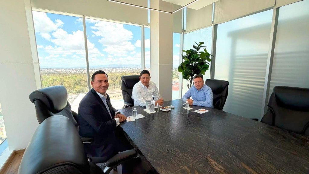 RICARDO GALLARDO AMPLIARÁ LOS APOYOS SOCIALES EN MOCTEZUMA