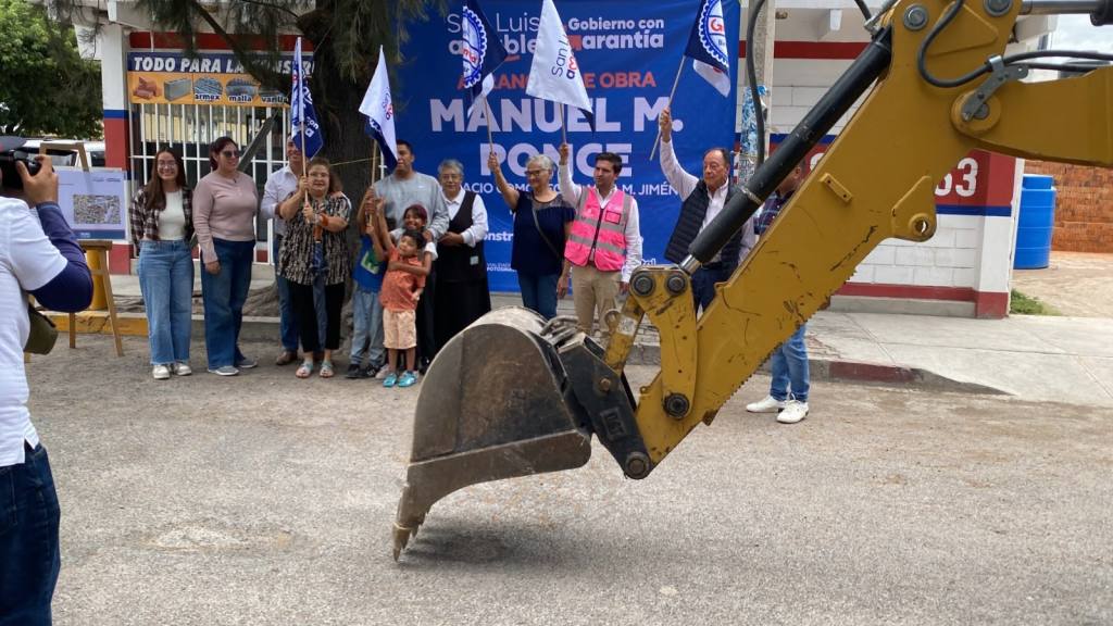 Gobierno de la Capital inicia nueva obra de pavimentación en la colonia&nbsp;Alamitos
