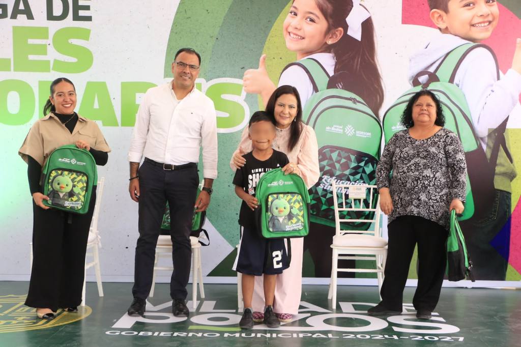 VILLA DE POZOS MANTIENE EL APOYO A FAMILIAS ANTE EL INICIO DEL NUEVO CICLO&nbsp;ESCOLAR