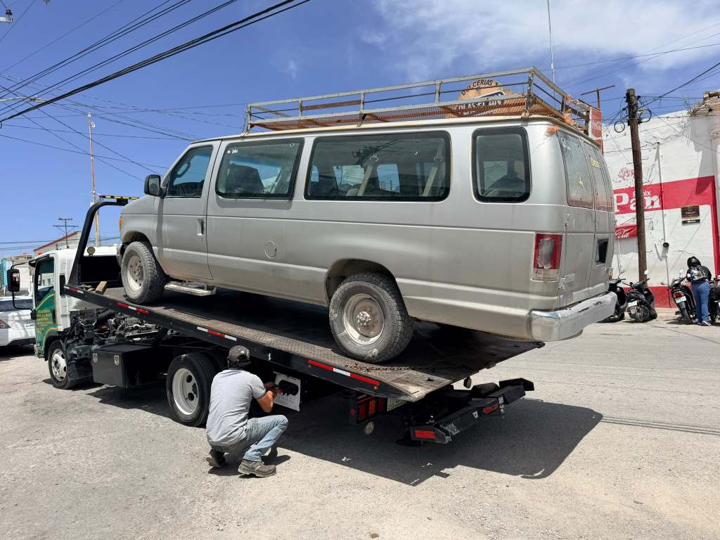 SCT RETIRA OCHO UNIDADES IRREGULARES DEL TRANSPORTE EN&nbsp;MATEHUALA