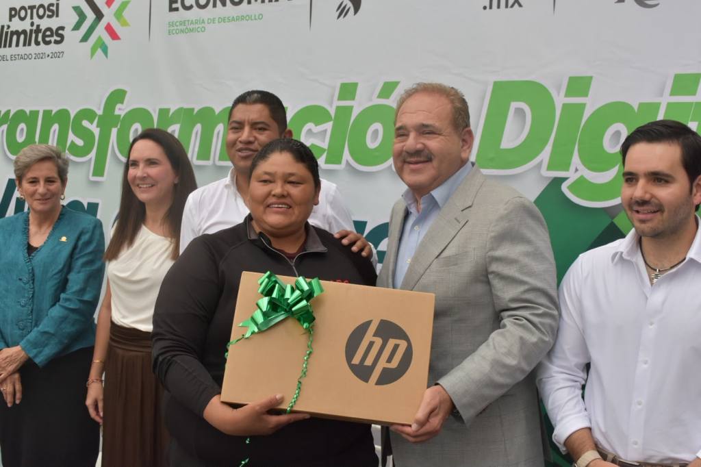 30 MICRONEGOCIOS DE VILLA DE REYES AVANZAN EN SU TRANSFORMACIÓN&nbsp;DIGITAL
