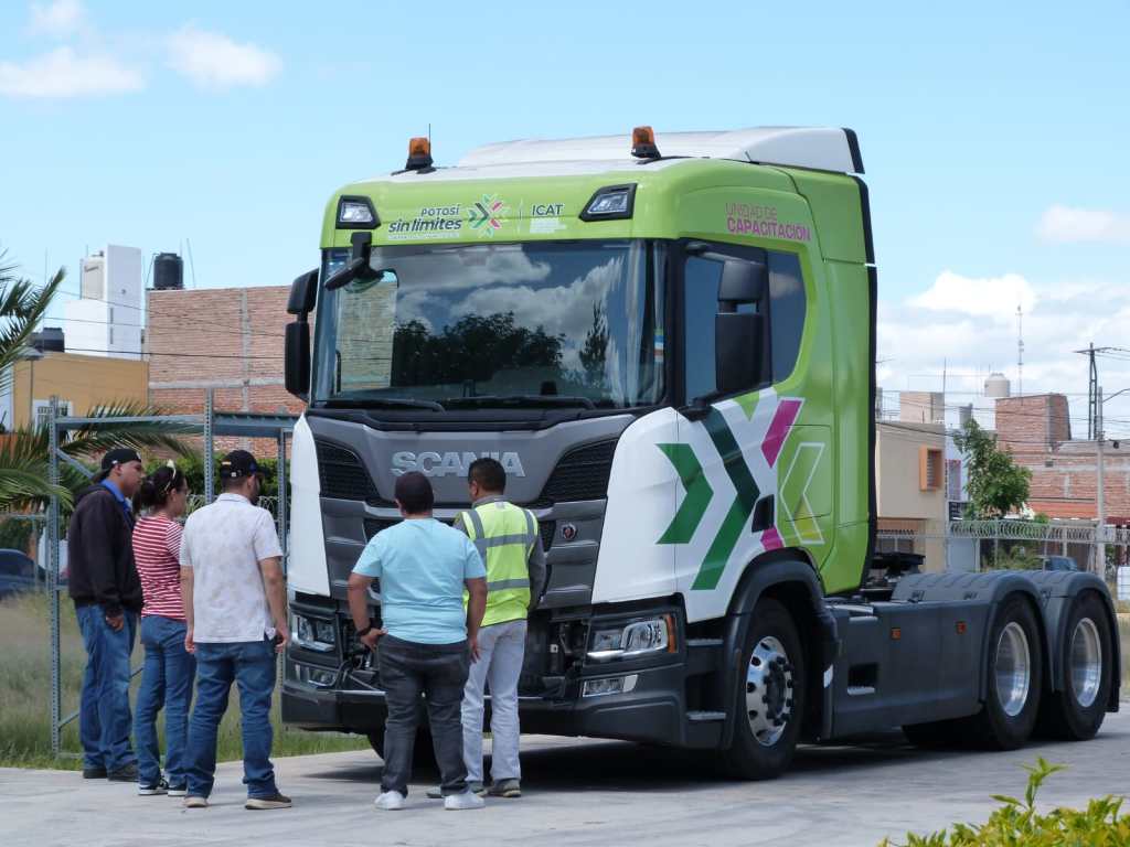 ICAT CAPACITA EN MANEJO DEFENSIVO PARA MEJORAR LA SEGURIDAD&nbsp;VIAL