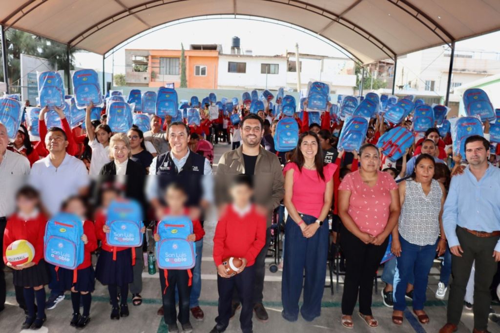 Con el impulso del Alcalde Enrique Galindo, arranca “Te Cambio la Mochila” en beneficio de la niñez potosina