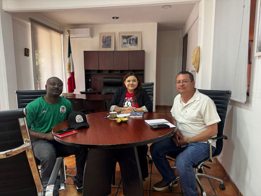 Estrecha vínculos Delegación La Pila con comunidad de Haití