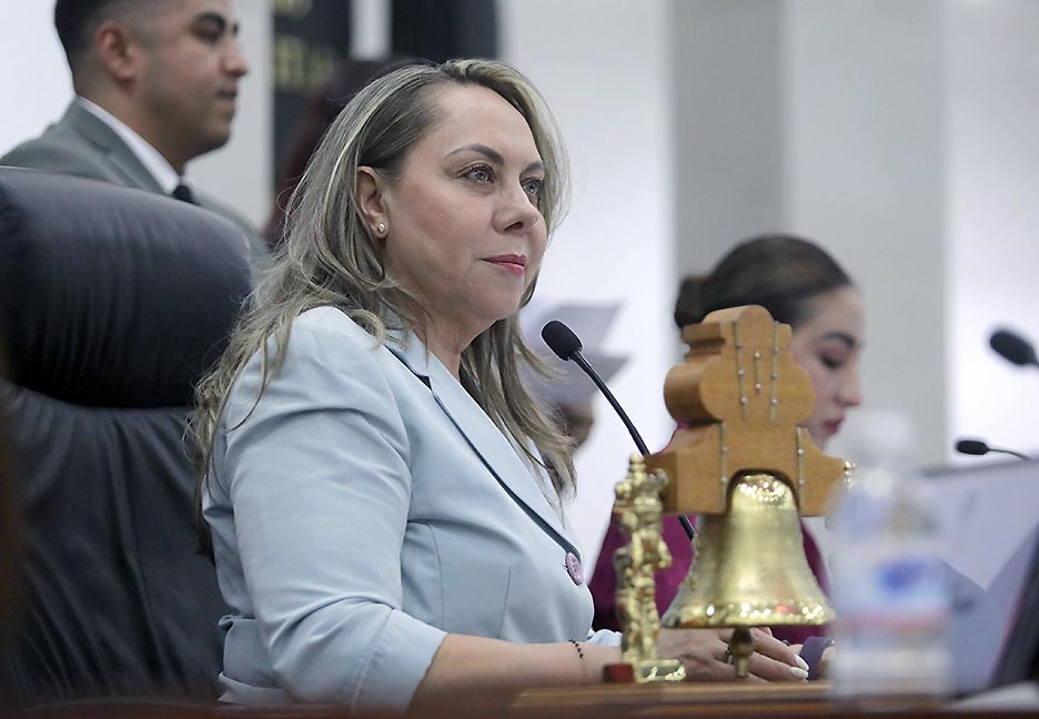 SE BUSCA ESTABLECER MEDIDAS DE APOYO A PERSONAS TRABAJADORAS DEL ESTADO QUE SEAN VÍCTIMAS DE&nbsp;VIOLENCIA.