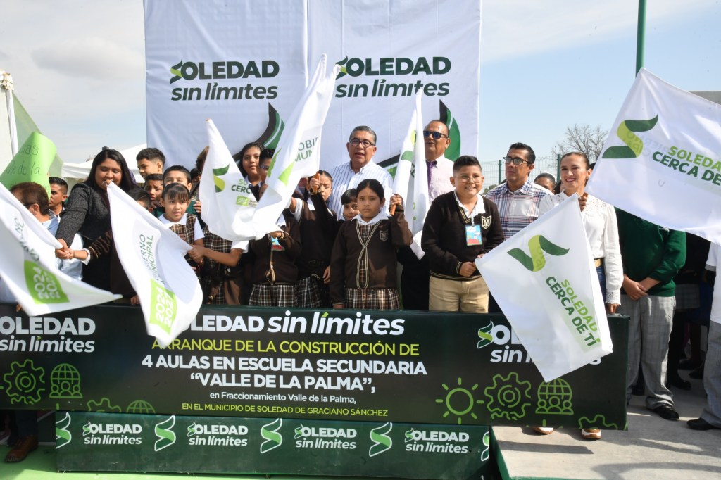 CON COMPROMISO Y CERCANÍA, ALCALDE NAVARRO MUÑIZ INICIA LA AMPLIACIÓN DE SECUNDARIA EN VALLE DE LA&nbsp;PALMA