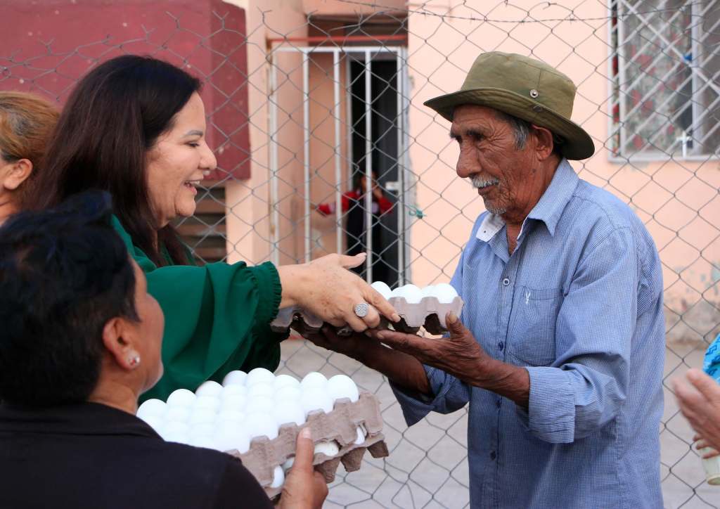 VILLA DE POZOS FORTALECE EL SUSTENTO FAMILIAR CON PROGRAMA CASA POR&nbsp;CASA
